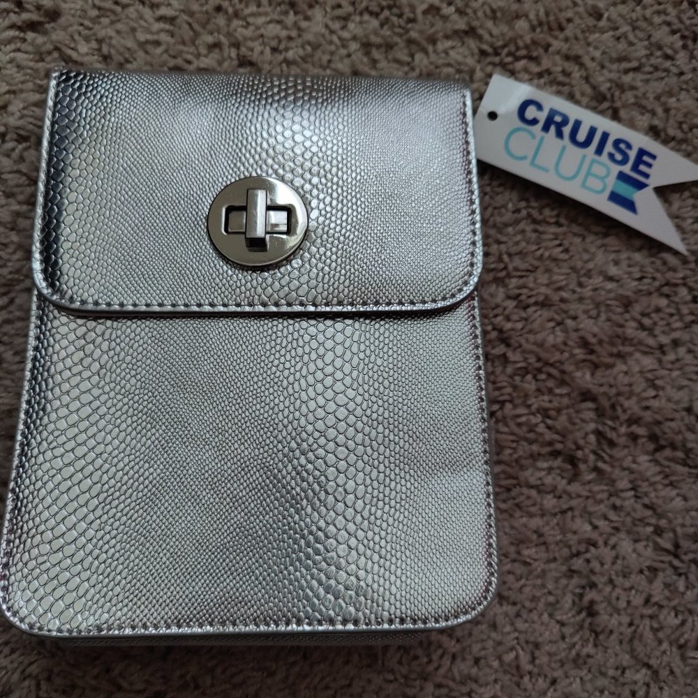 Cruise club bag